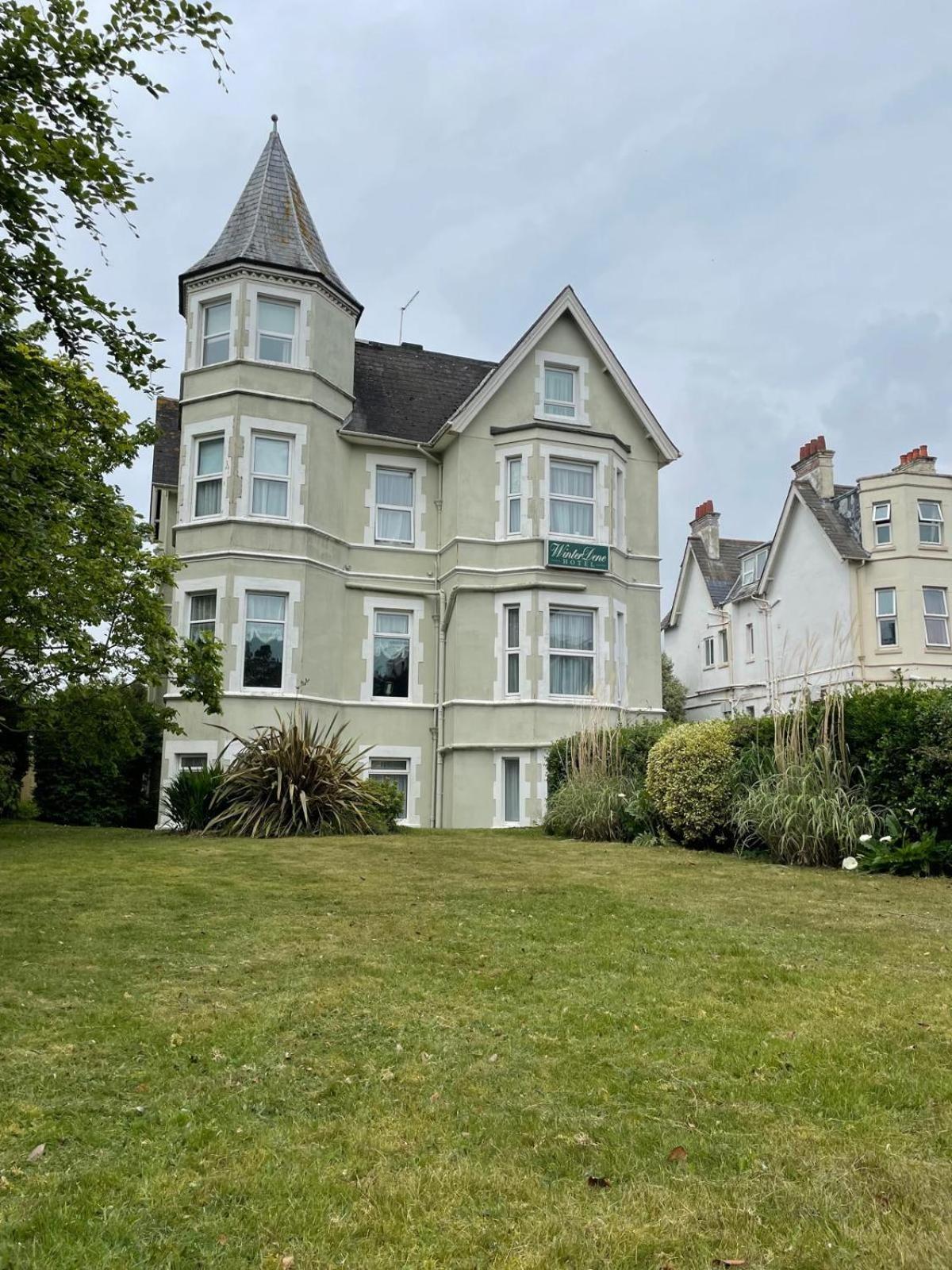 Winter Dene Hotel Beach Side Bournemouth Exterior photo